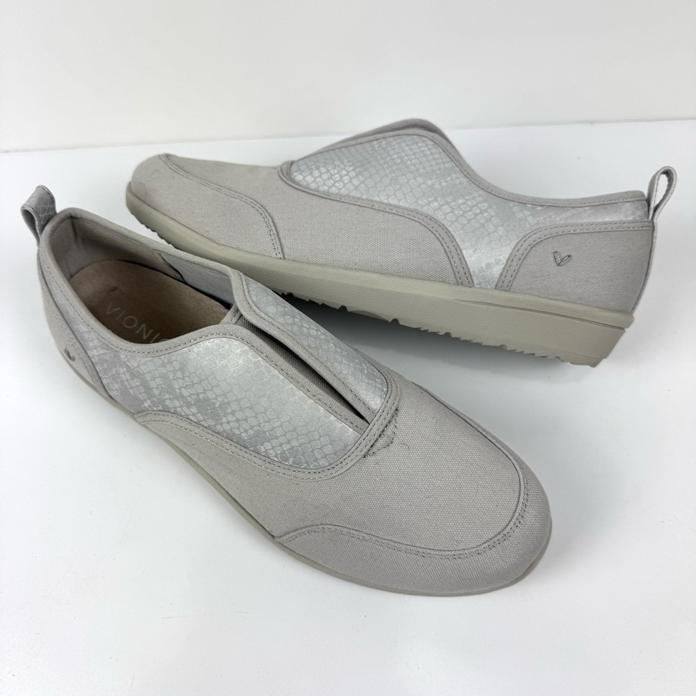 Vionic Magnolia Denver Slip On Sneaker Comfort Shoes Arch Support Gray Womens 11